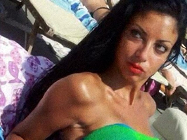 The sour case of the Italian shaming-induced suicide of an exhibitionist